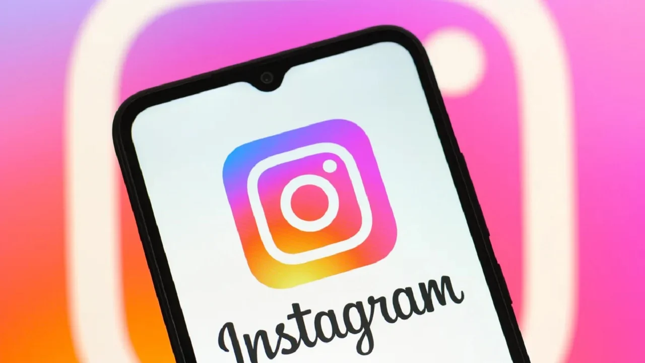 Instagram Blend Feature is Available to Everyone – A Fun Way to Share Reels with Friends