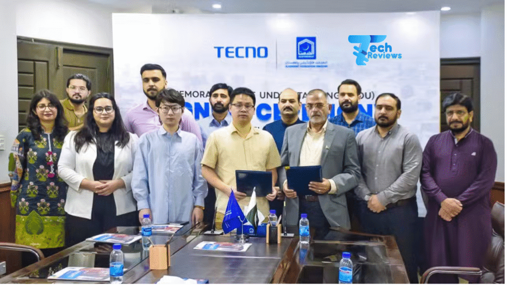 TECNO Joins Hands with Alkhidmat Foundation to Support Flood-Affected Families in Pakistan.