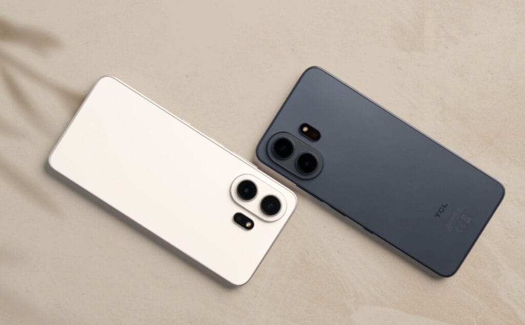 TCL NxtPaper 70 Pro Brings Paper-Like Reading and Writing to Smartphones